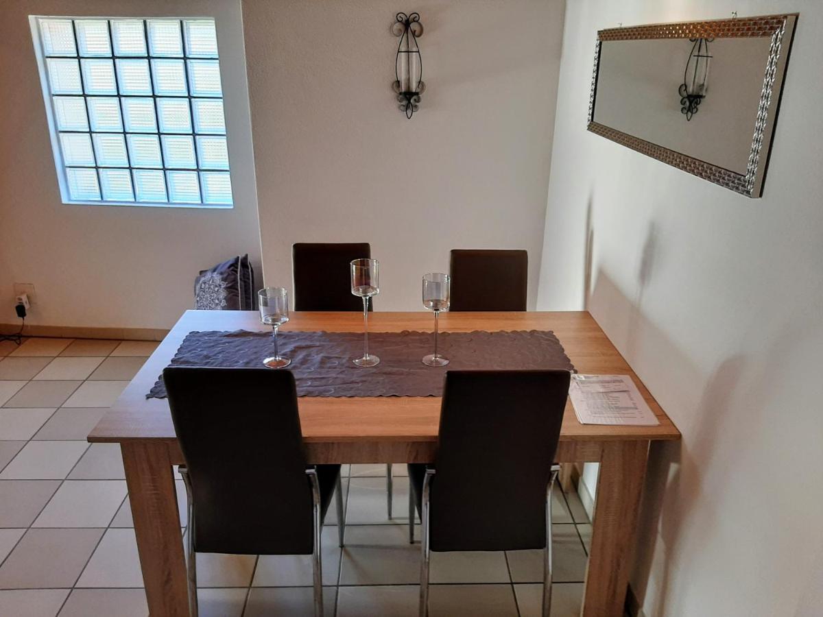 Holidays Homes Il Folletto Quartino Екстериор снимка