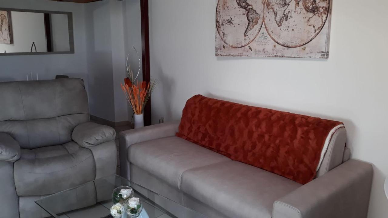 Holidays Homes Il Folletto Quartino Екстериор снимка