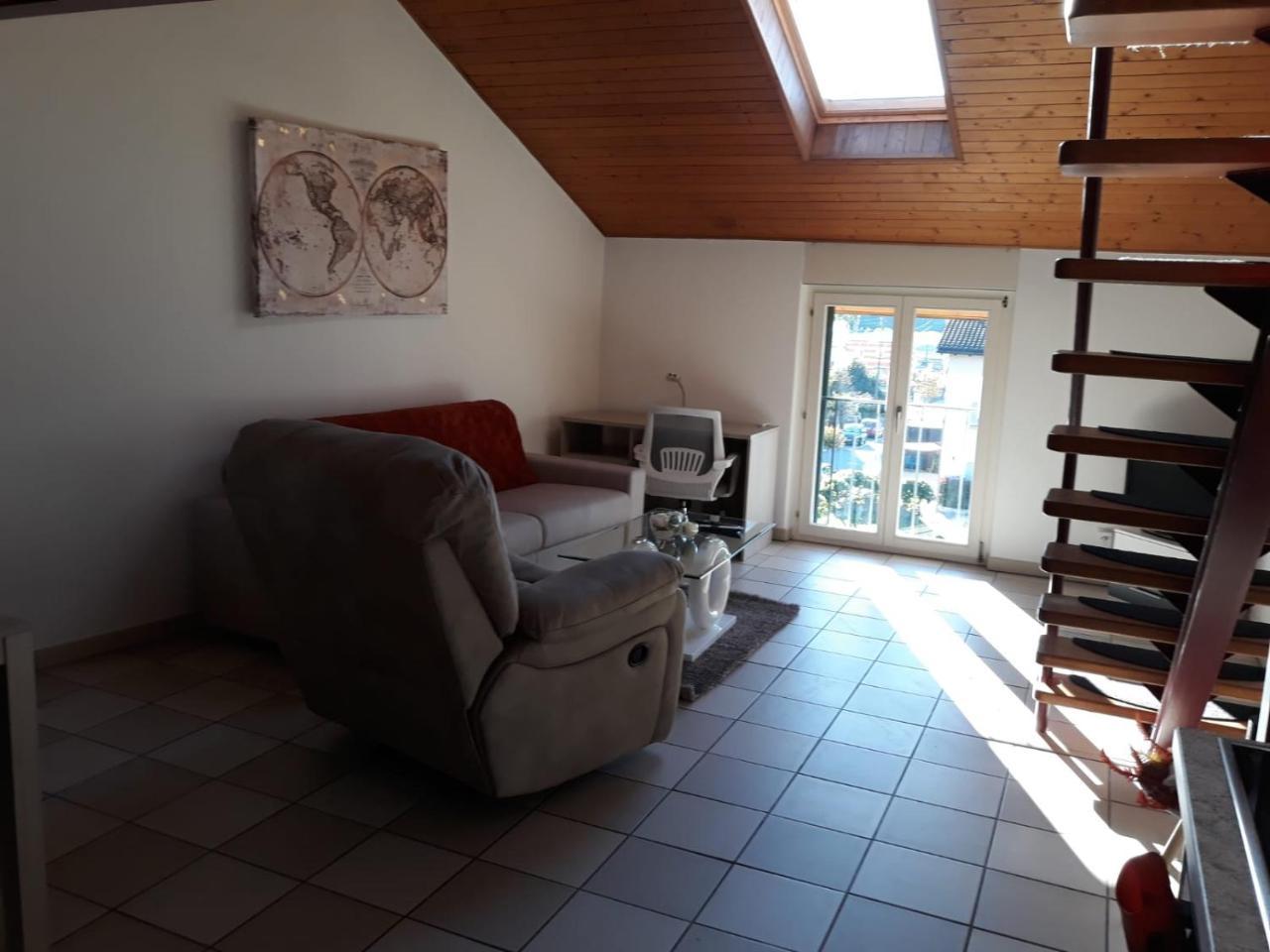 Holidays Homes Il Folletto Quartino Екстериор снимка