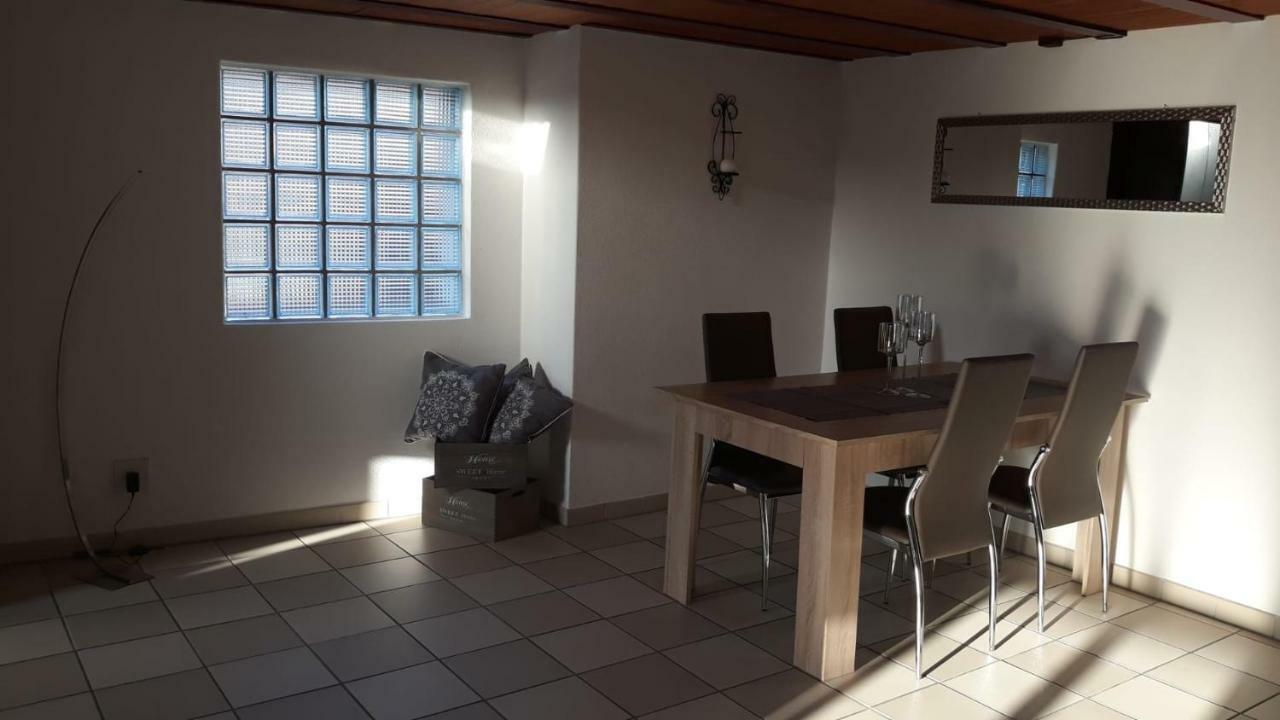 Holidays Homes Il Folletto Quartino Екстериор снимка