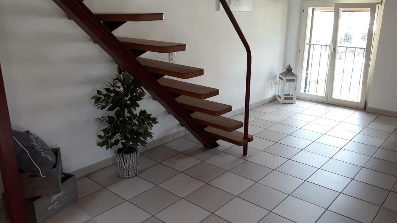 Holidays Homes Il Folletto Quartino Екстериор снимка