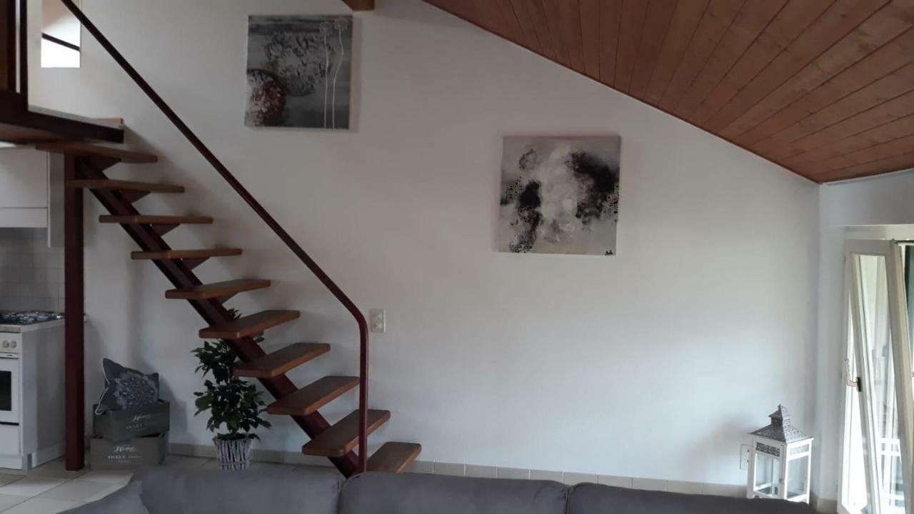 Holidays Homes Il Folletto Quartino Екстериор снимка